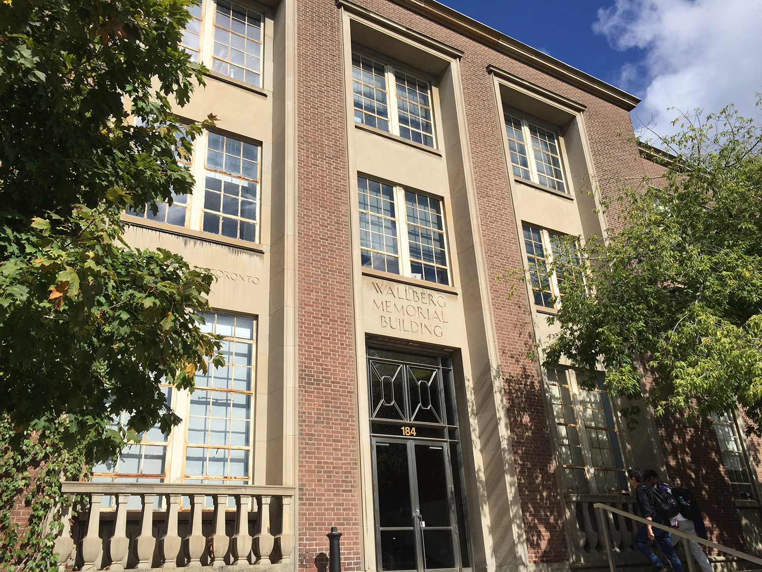 怎样留学含金量高还少花钱,如何留学赚钱