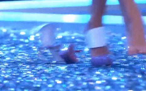 超模大KK：当红时因病爆肥30斤，如今喜迎三胎，转型当企业家