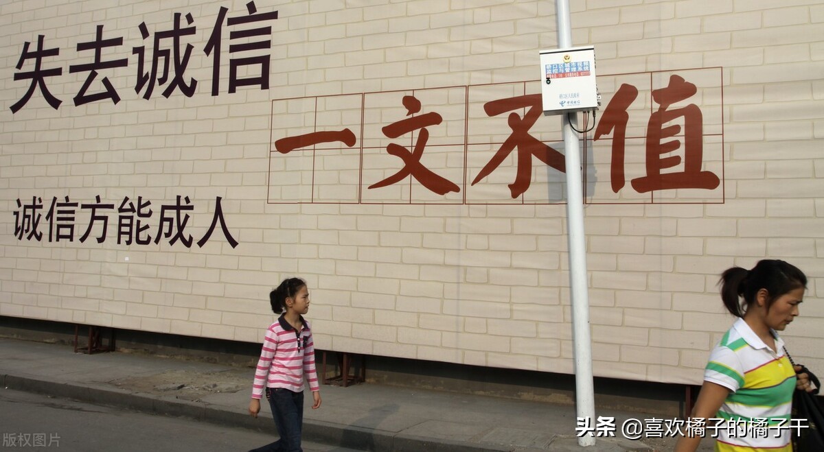 欠债300万还不起要判多久,欠债10万还不上怎么办呢