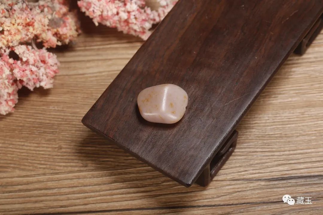 和田黄玉籽料手串2.0圆珠什么价格,天价籽料手串拍卖