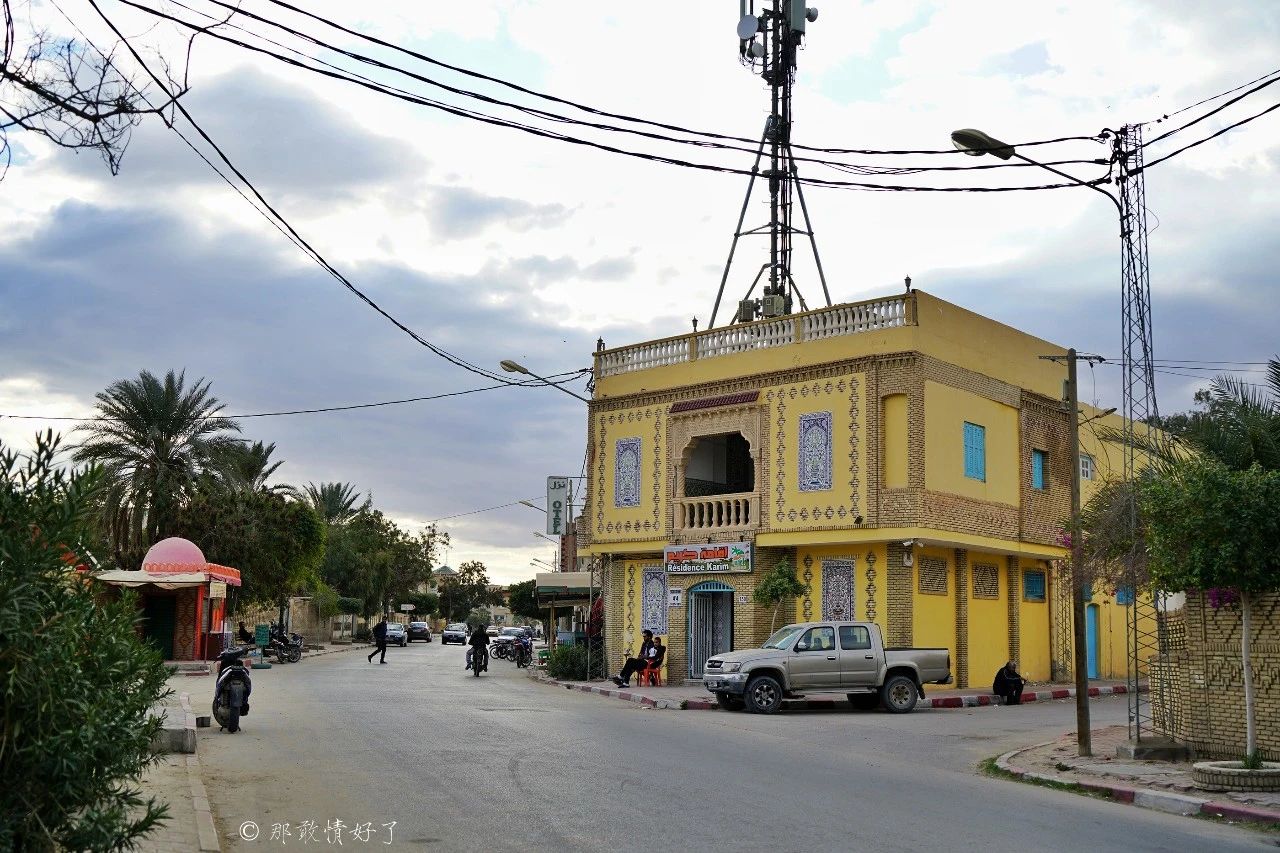 摩洛哥突尼斯旅游,与摩洛哥接壤的国家
