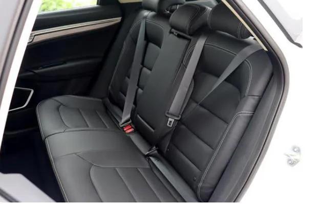 吉利帝豪gs车的优缺点,吉利帝豪gs这款车值得购买吗