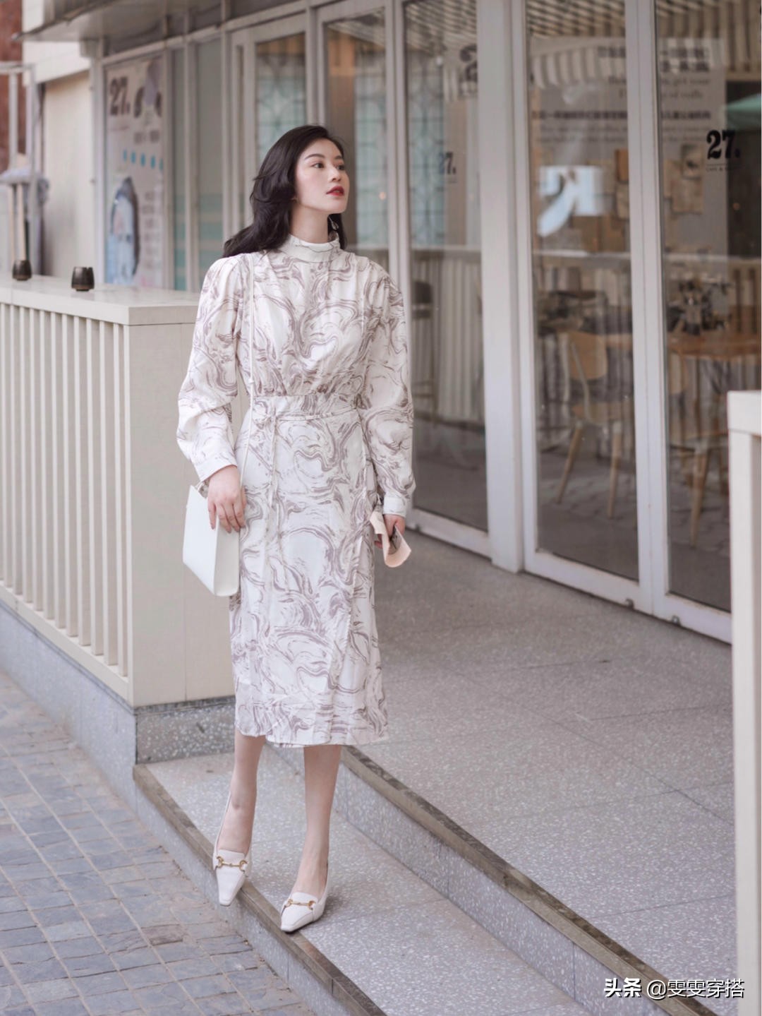 初夏复古风穿搭,打造夏日法式优雅look