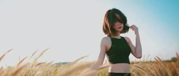 朋友问最近去旅游了吗怎么回复,好多人问你做什么工作怎么回答