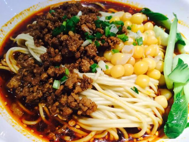 全国最好吃的十大小吃,中国美食十大小吃排行榜