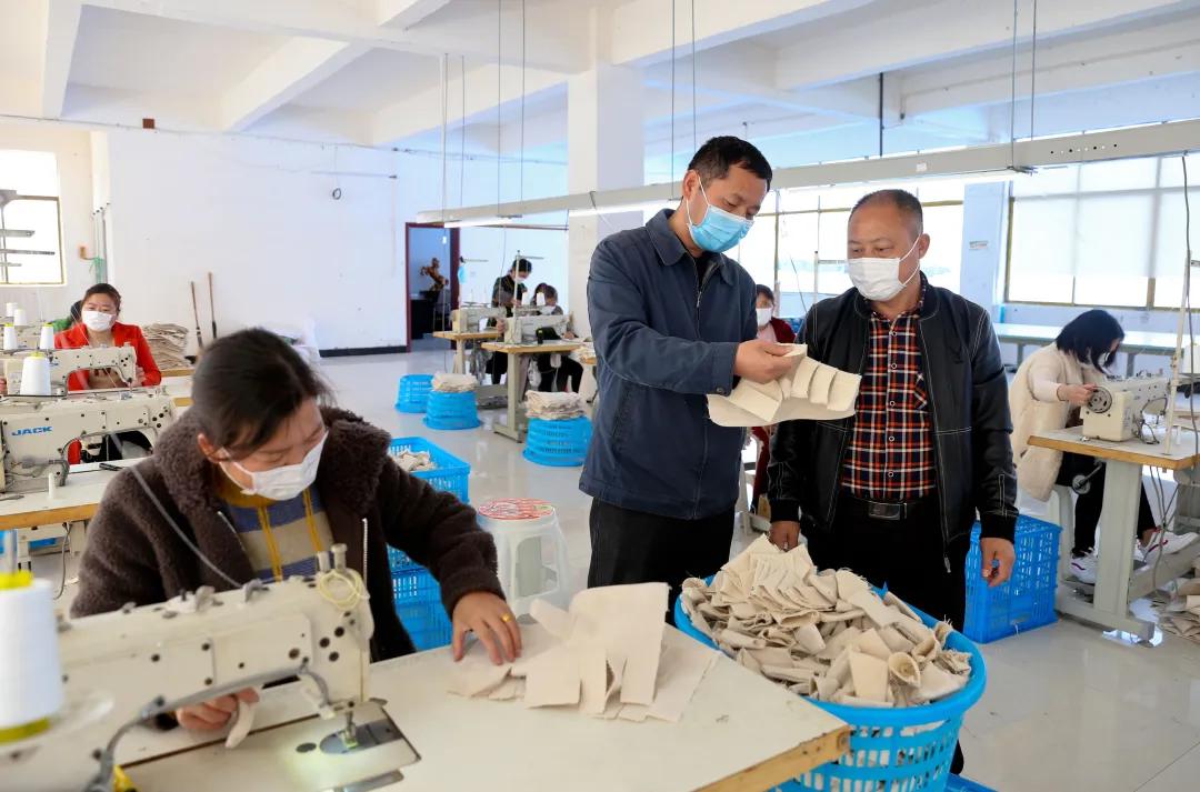 以真人真事改编微电影,真人真事改编的感人片