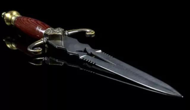 去国外旅游过安检被偷视频,出国旅游过海关被扣是什么原因