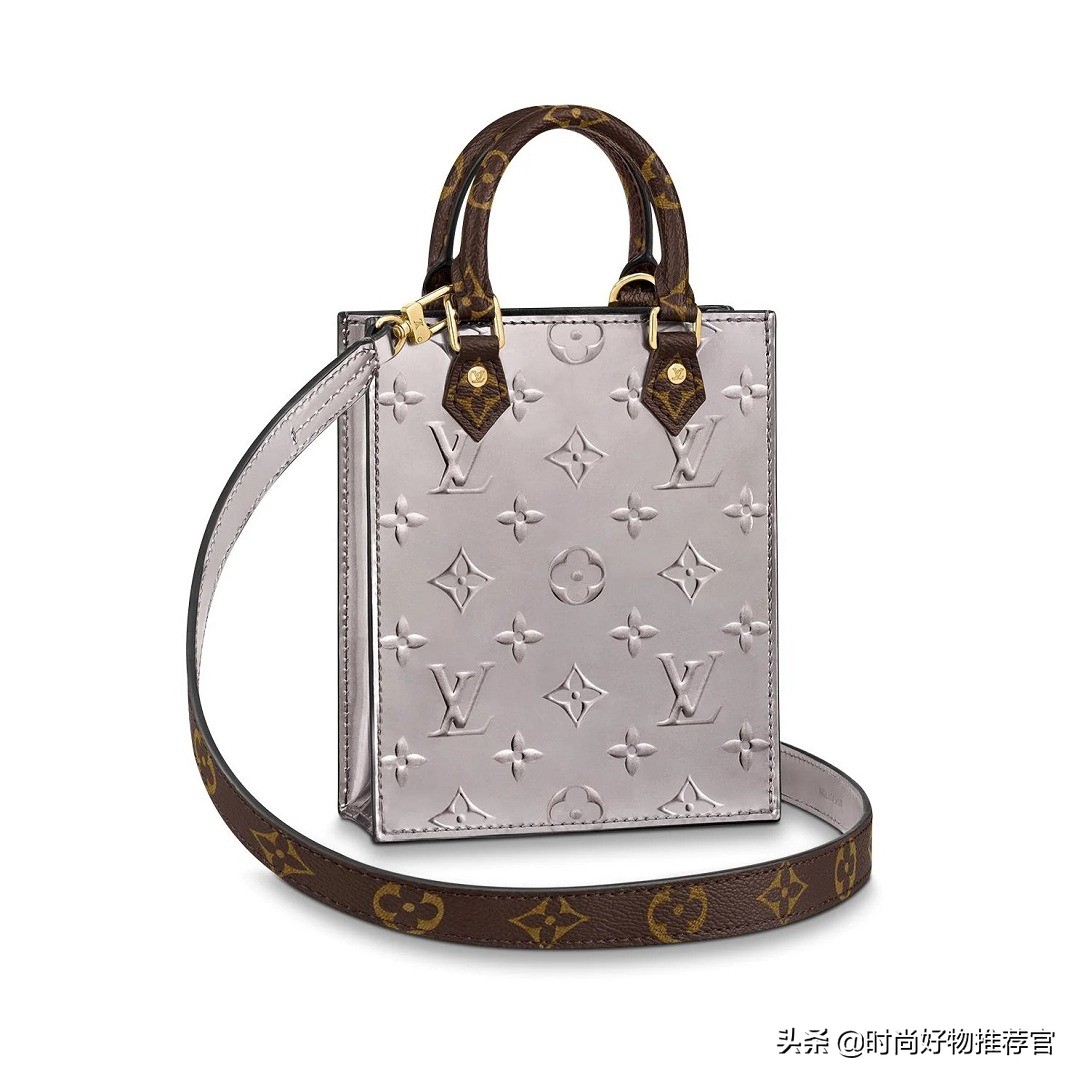 lv黑色牛皮压花邮差包新款有链条,lv新包真皮包