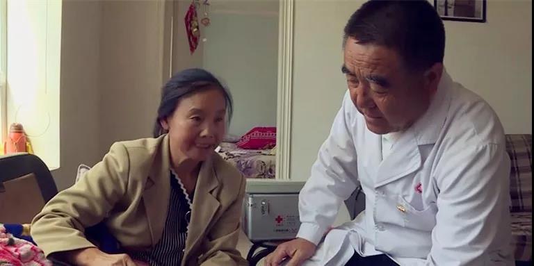 社区医生赵广书：扎根特克斯24年，为困难群众垫付医疗费20多万元