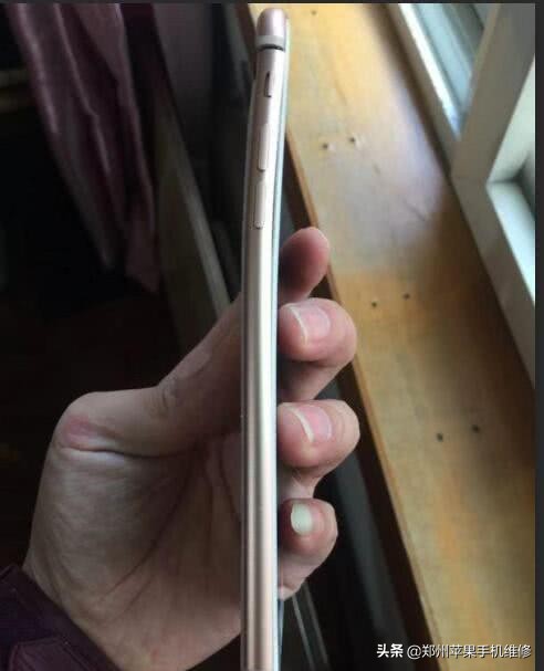 怎么维修摔变形的手机,修一个摔成两半的手机多少钱