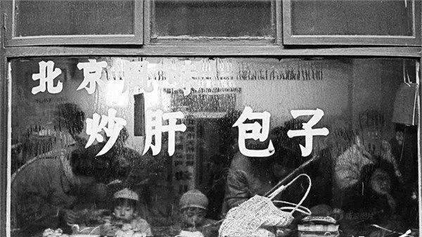 40年前的照片满满的回忆,致青春致回忆三十年前的老照片