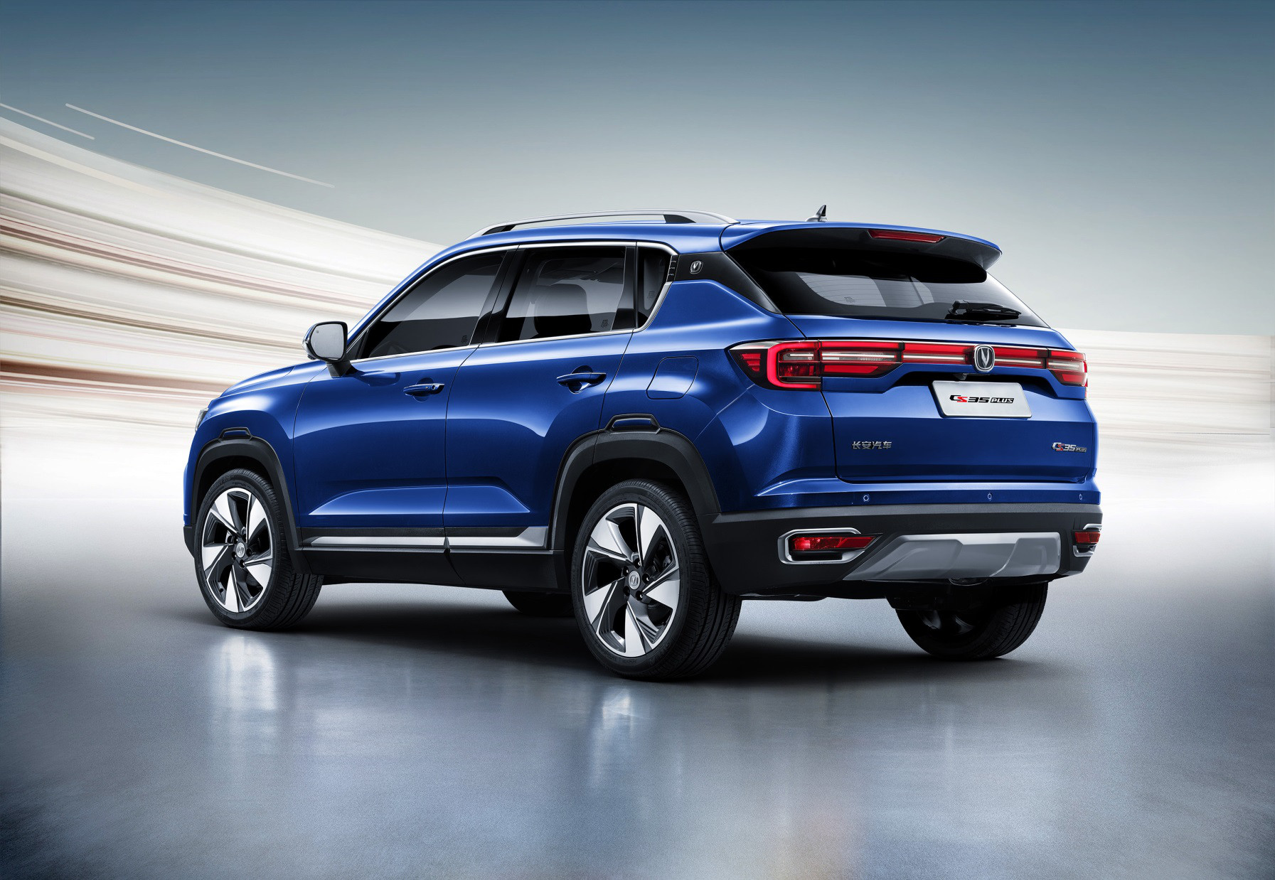 长安cs35plus是三缸发动机吗,长安22款cs35plus1.4t用的什么变速箱