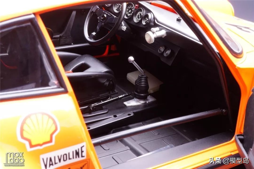 保时捷rsr汽车模型,开箱1:36保时捷taycan模型