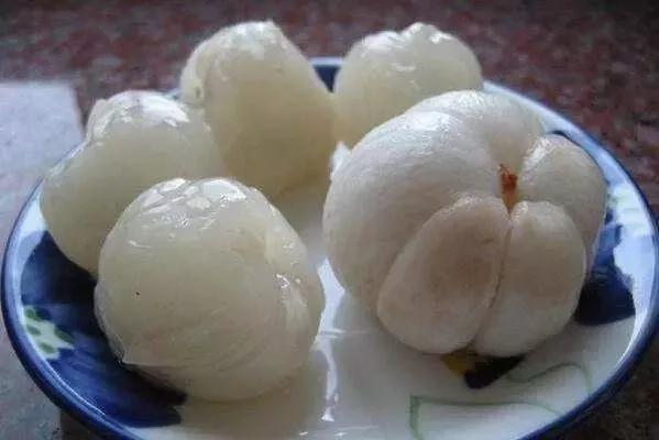 特别难剥壳的4种水果,难剥的七种水果