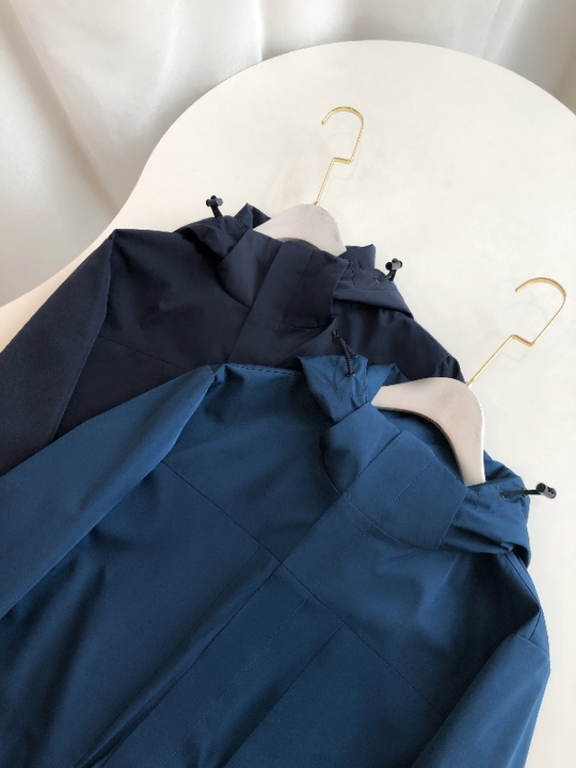 GORE-TEX面料美国戈尔公司生产轻、薄、坚固、耐用