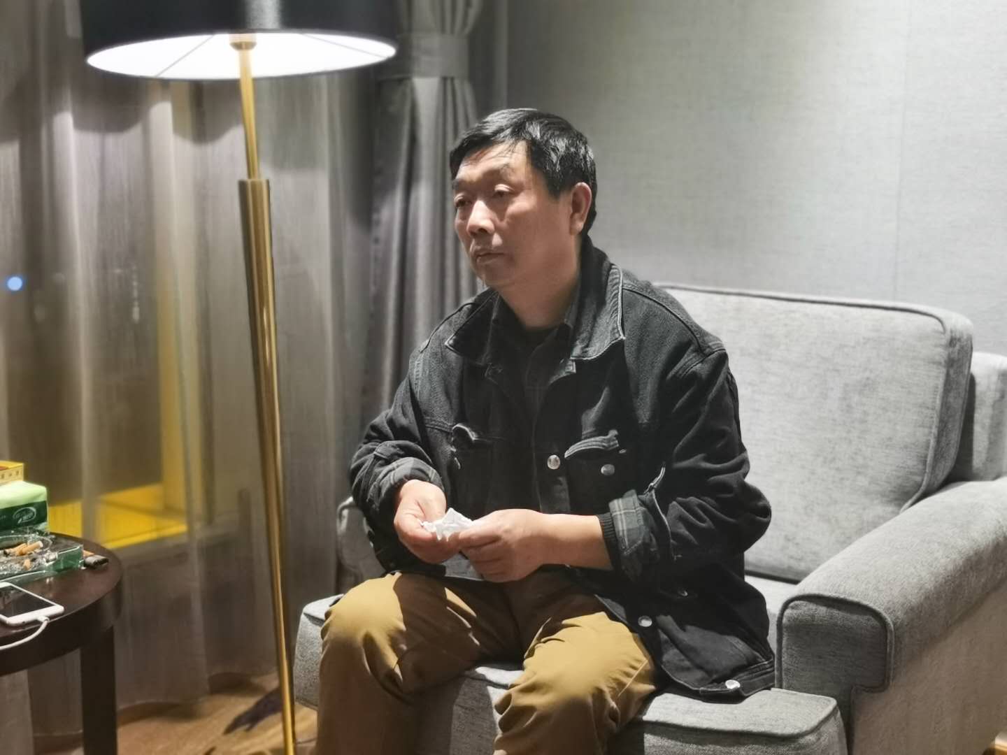 独家专访章莹颖之父章荣高：就怕听别人说“女儿”二字，欠了60多万准备卖房还债，这三年过得“太难了”