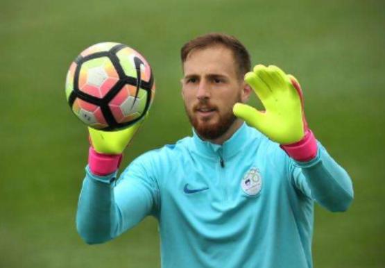 最稳门将奥布拉克,奥布拉克足球门神