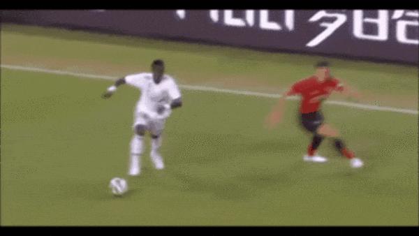 维尼修斯学内马尔彩虹过人羞辱对手，谁知失败反出丑！