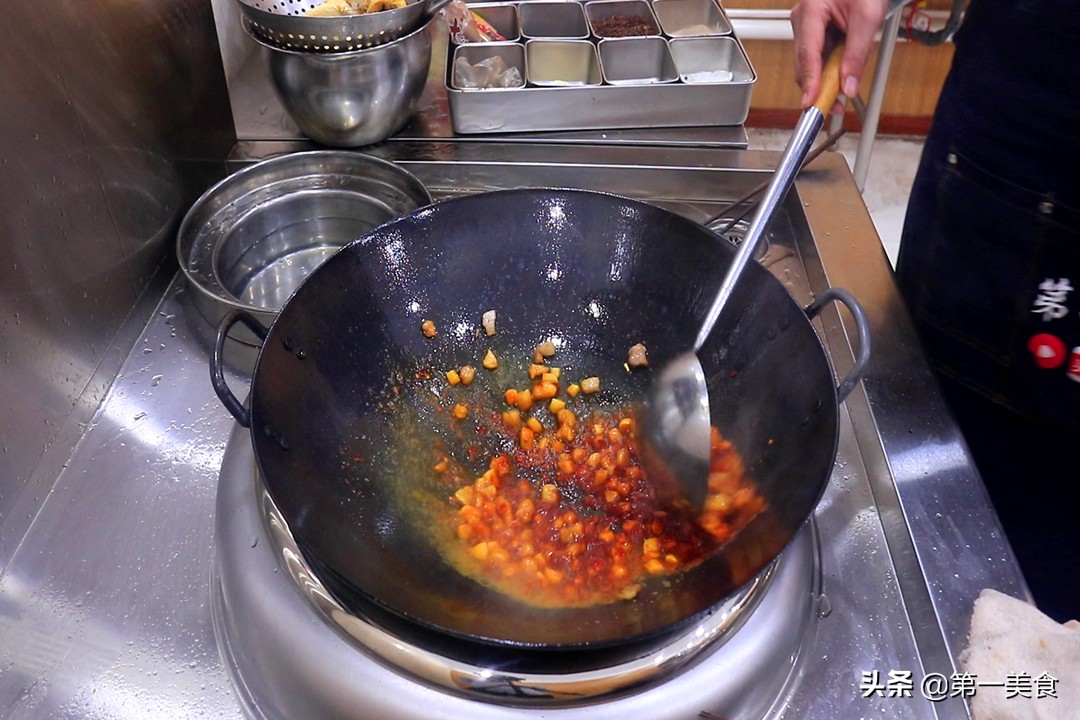 做鱼去腥的方法放酒还是醋,给鱼去腥技巧