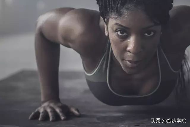 在家简单有效的女生力量训练,女人在家力量训练视频30分钟