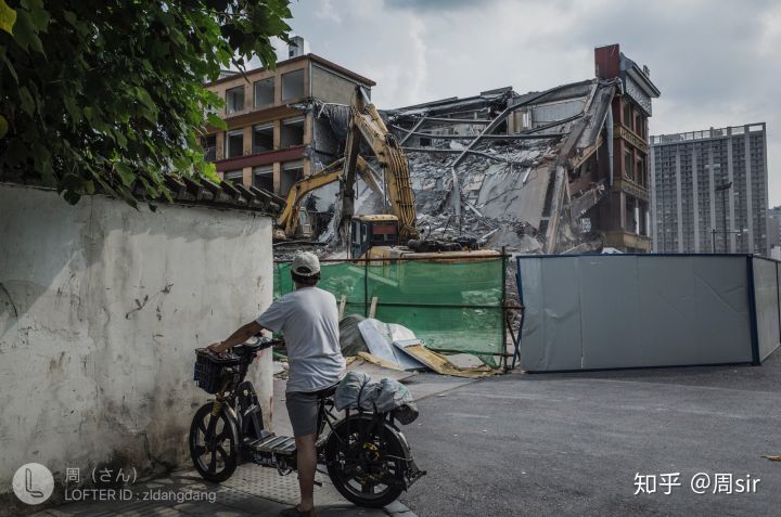 中央美术学院毕业后从政,中央美术学院毕业将来干嘛