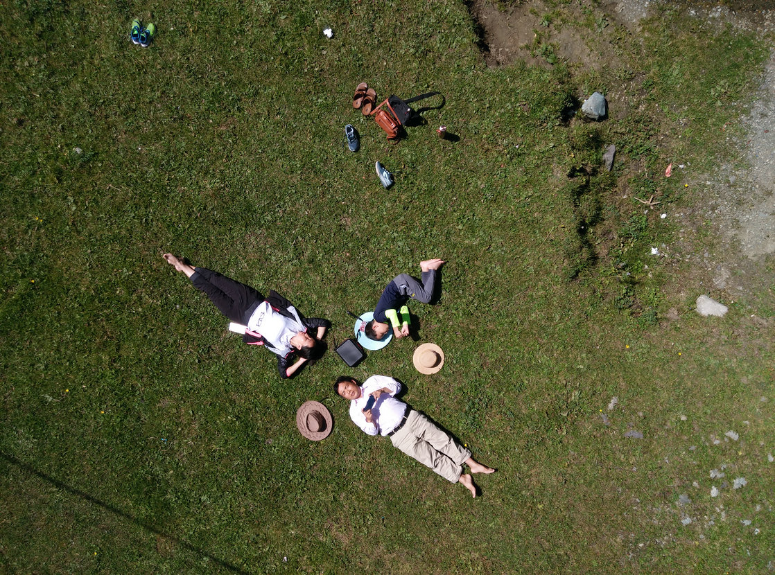 *疆新**蒙古包旅店老板，看他一天的收入多少，一个月就抵我一年工资