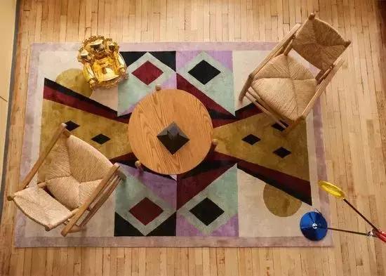 是什么,让这座公寓成为巴黎朝圣之地