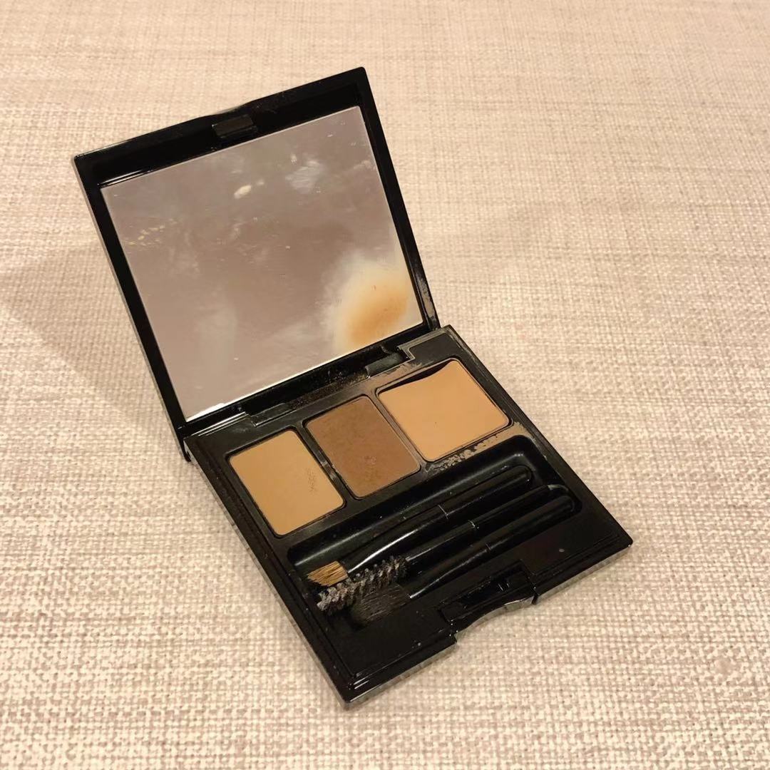 超越年度爱用，不挑肤质拯救熬夜通宵脸的彩妆单品