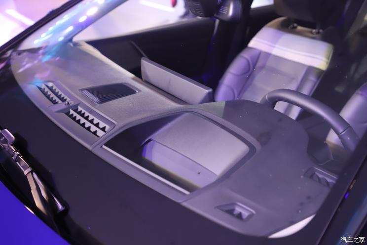 雪铁龙凡尔赛c5x最帅造型,新款雪铁龙凡尔赛c5x享不凡