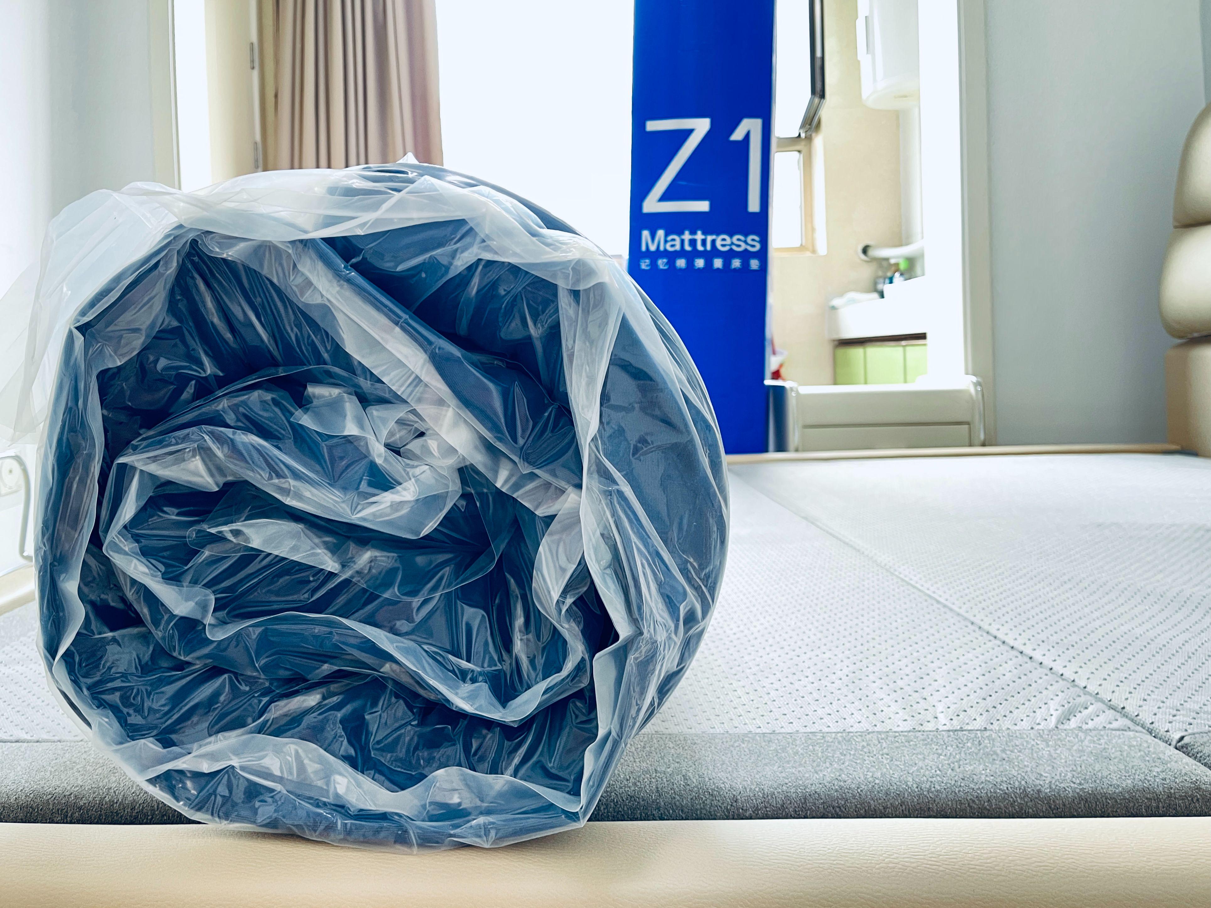 床垫的水渍怎么搞的,床垫的水很深