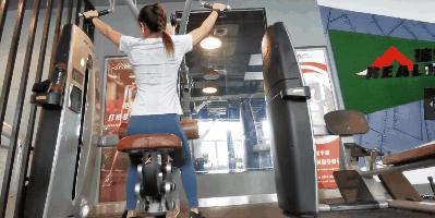 健身房快速练出背肌的方法,健身房练背部下背阔肌动作