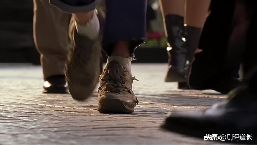 少林足球星爷一字马花絮,星爷的少林足球有多大成就