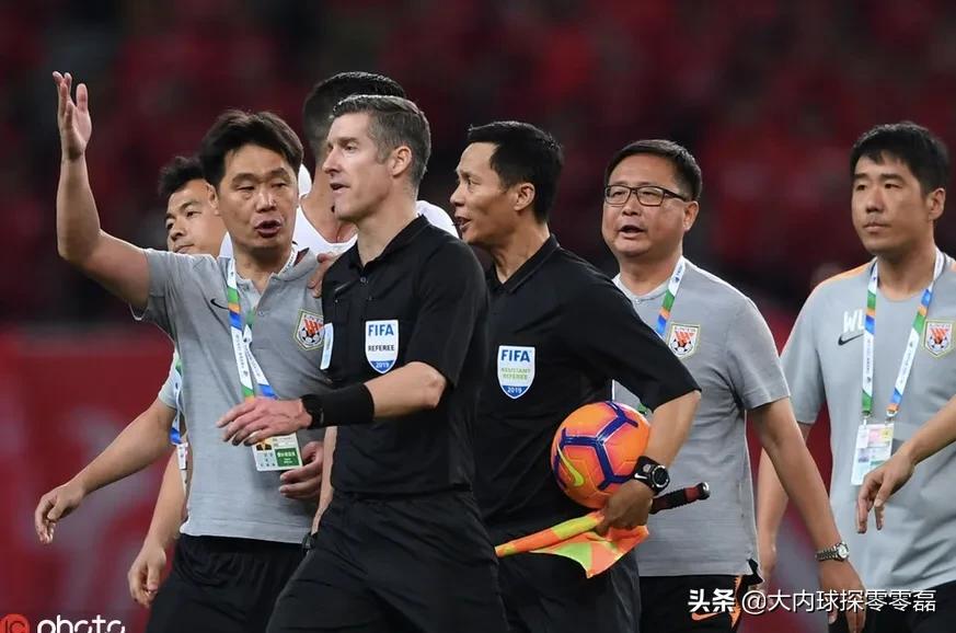 被罚下一人又如何！鲁能2-0淘汰上港，连续两年进足协杯决赛