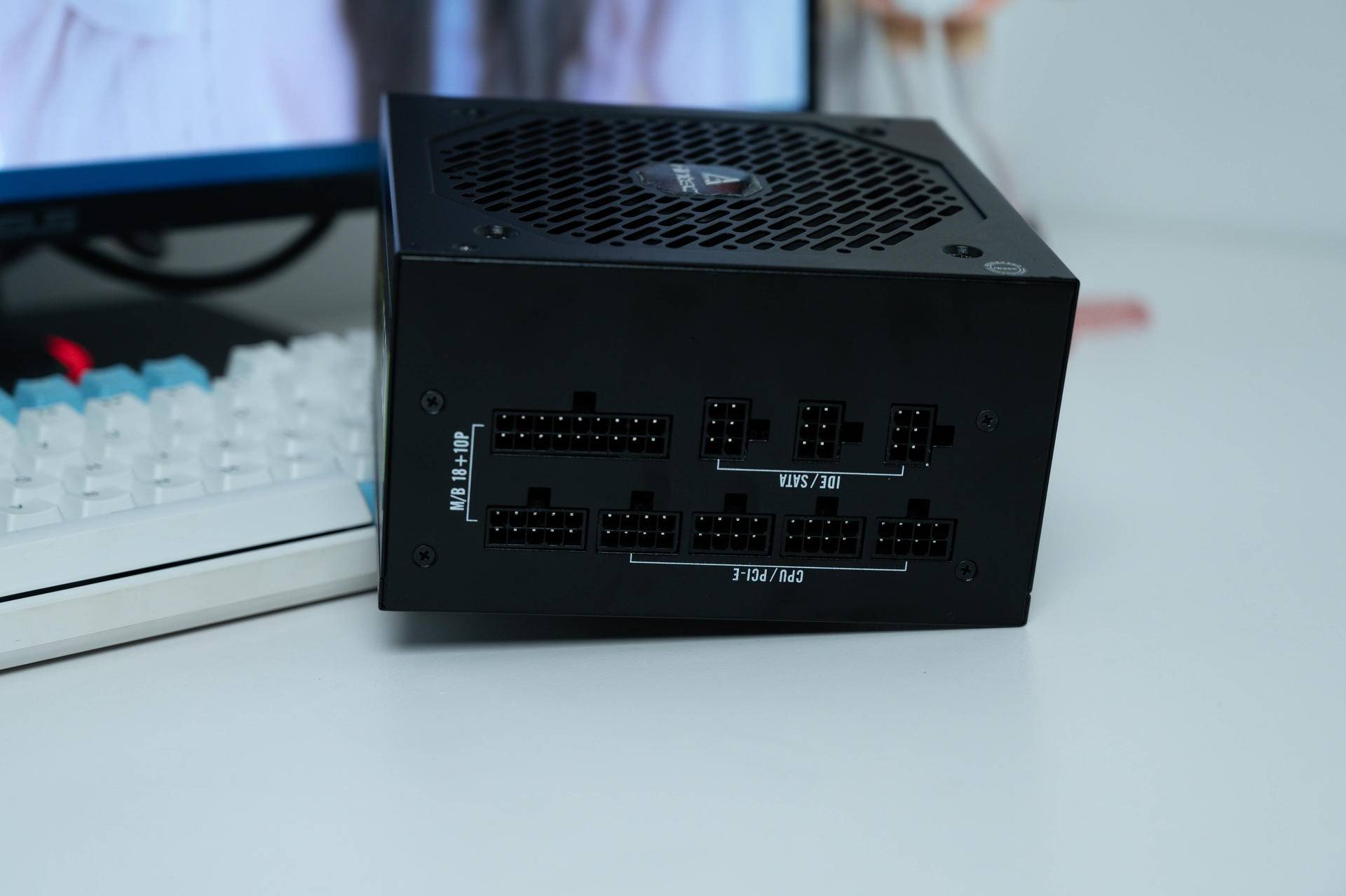 性价比游戏主机分享，玩家的甜品级显卡有了那处理器要怎么选？