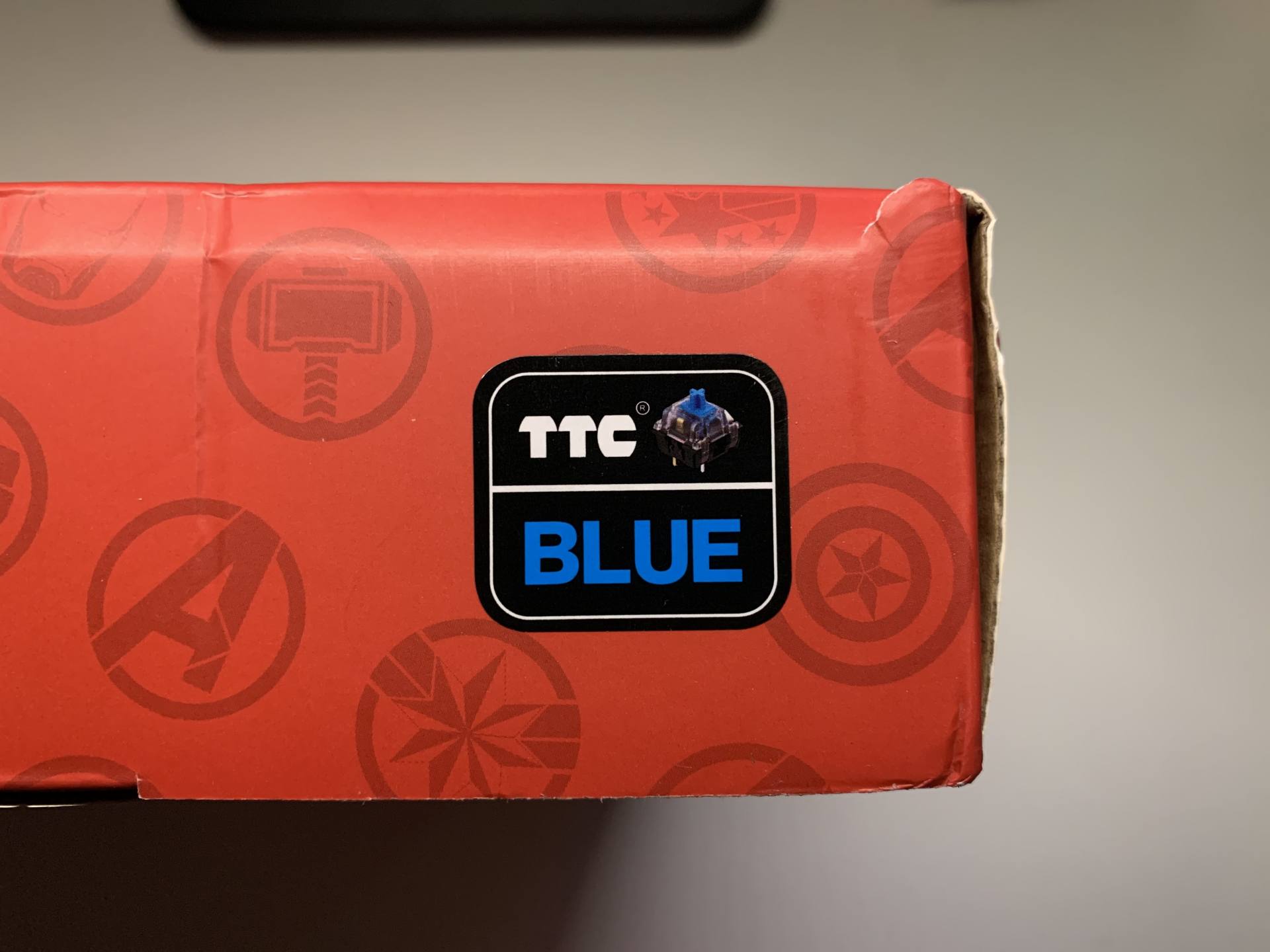 送媳妇爱你3000遍，G521钢铁侠版机械键盘开箱