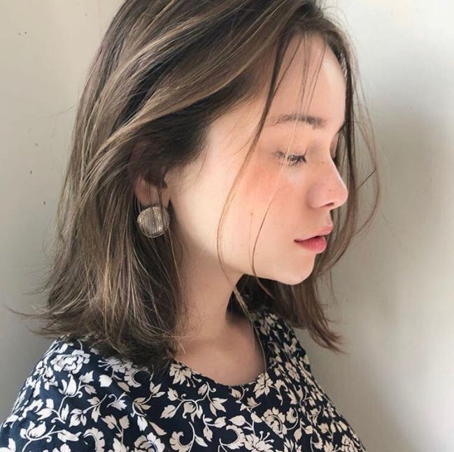 头发刚染过重染需要多长时间,头发染了长了三个月还要染吗