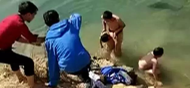 在辞旧迎新的时刻回顾过去,在过去的一年我们都经历了什么