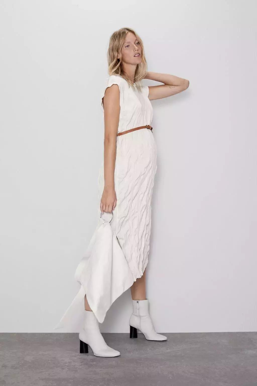 zara系列产品线,zara和hm主打女装