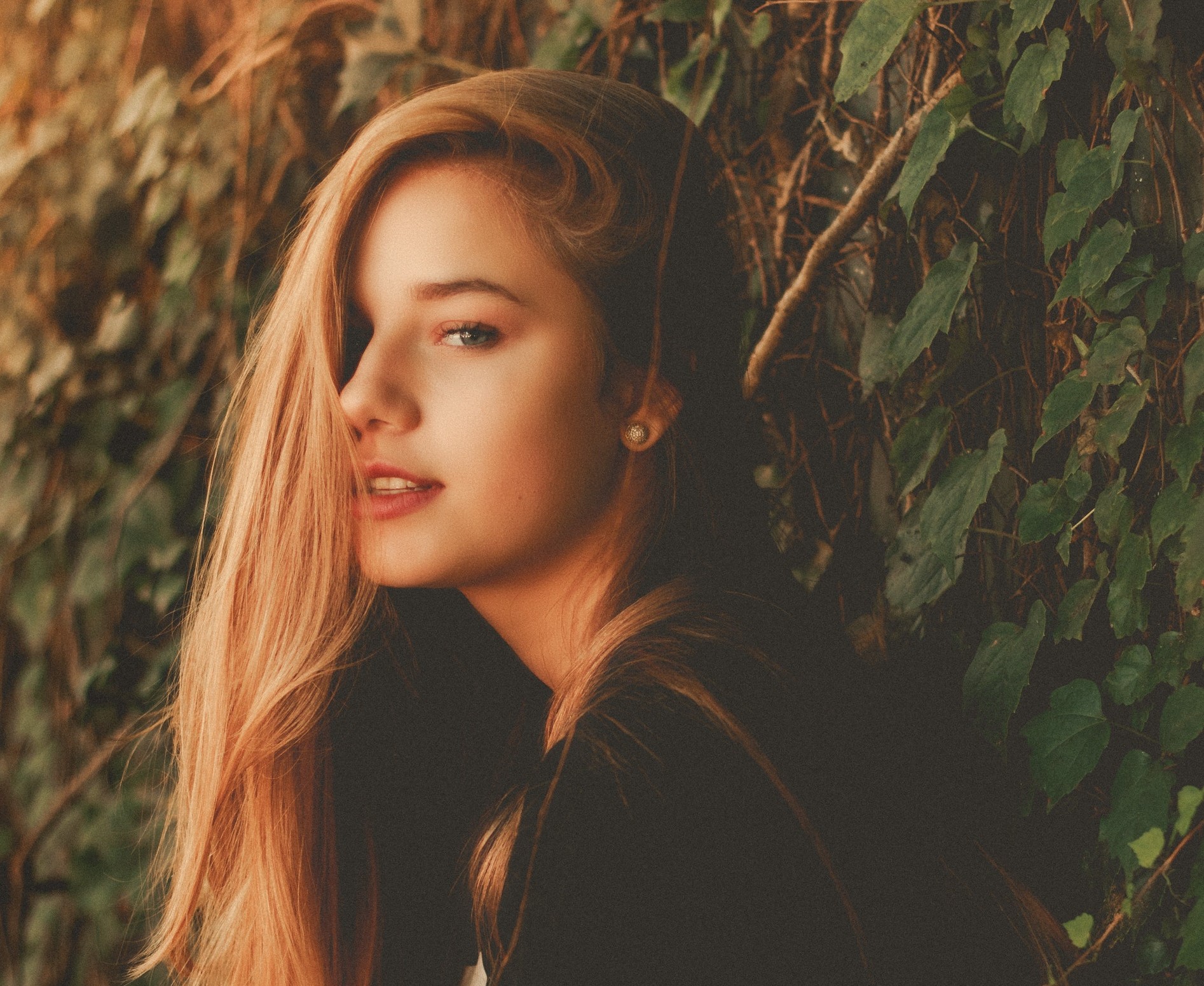 聪明的女人懂得让男人偶尔吃醋,男人吃醋该怎么跟女生解释