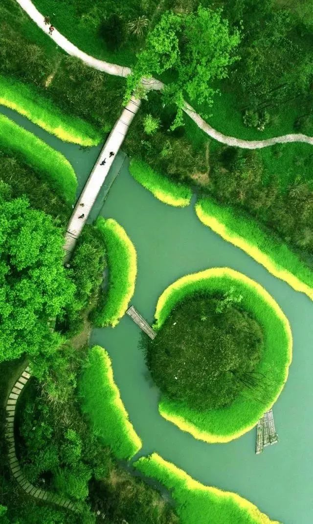 成都城市绿道,成都被山包围