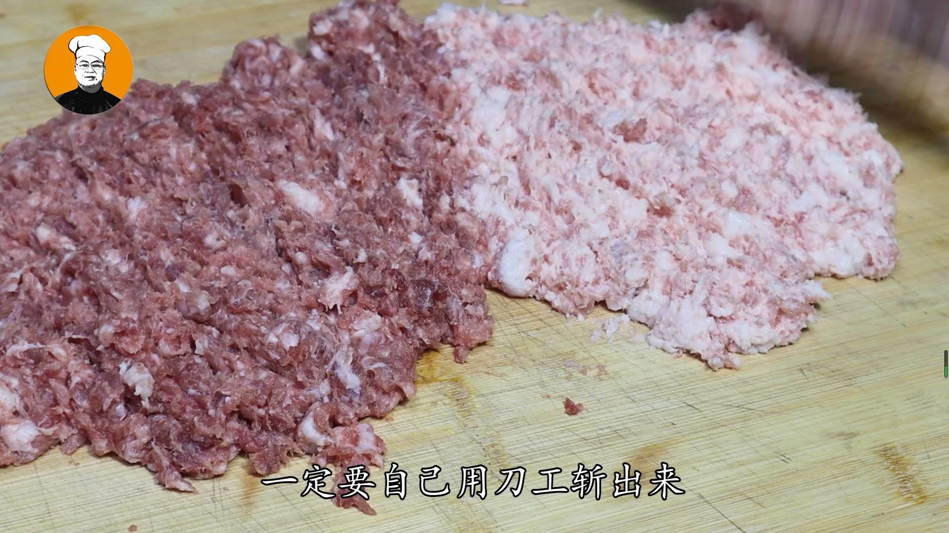 红烧狮子头的经典做法软烂入味,红烧狮子头详细教程