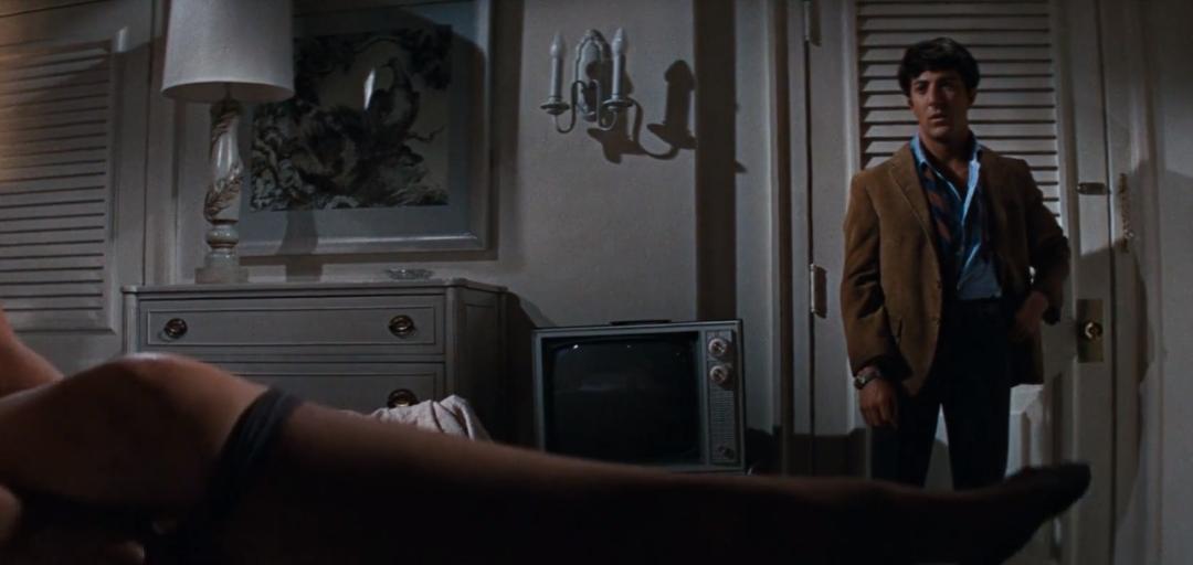 丝袜为什么是横丝,丝袜为什么是丝的