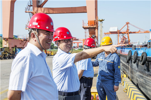 梅山钢铁到底搬不搬了,梅山钢铁效益怎么样