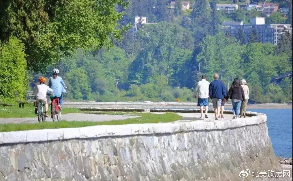 为什么富人都宜居在温哥华,为什么温哥华纬度高却不冷
