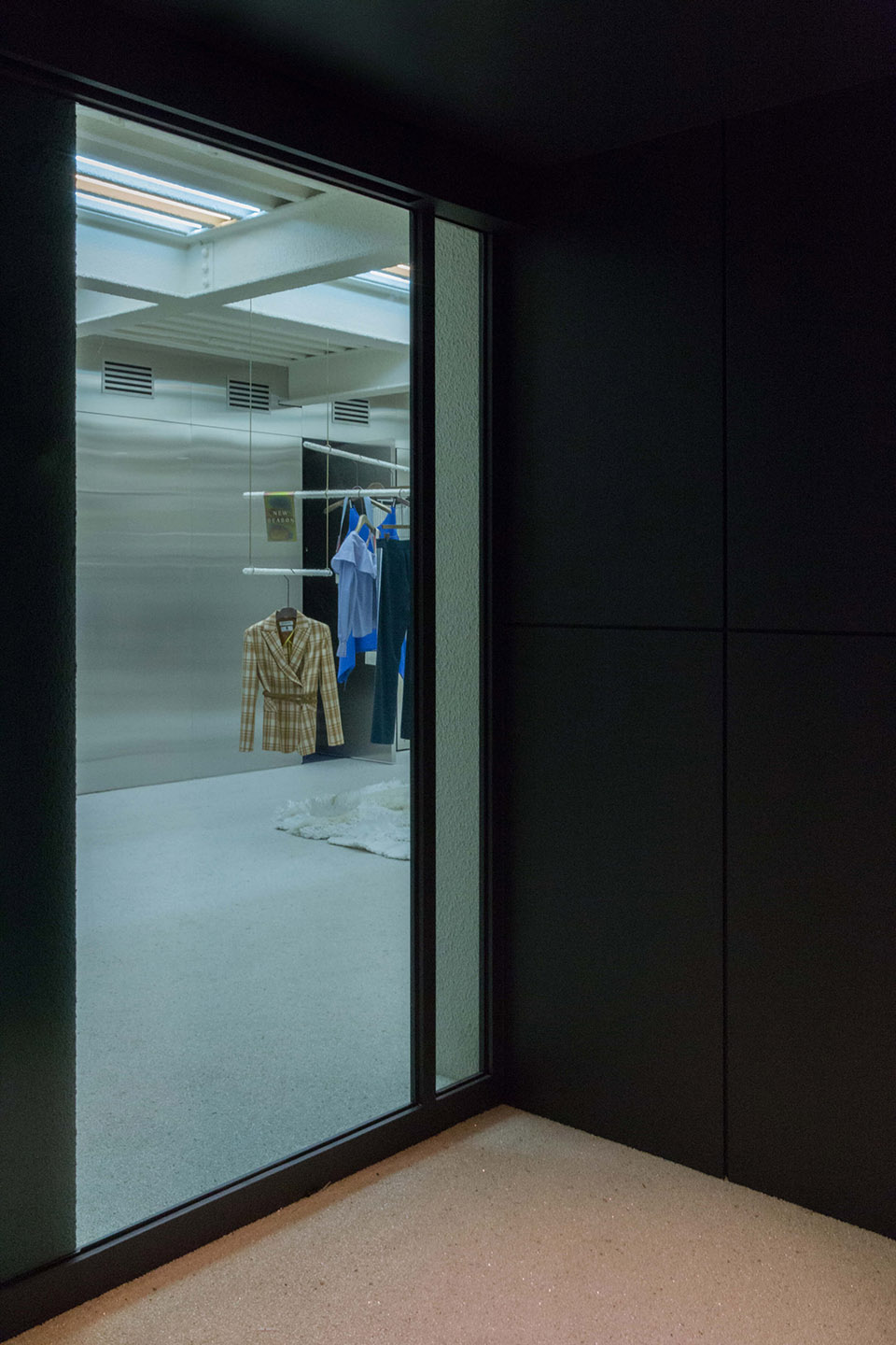 AnderssonBell旗舰店，首尔/CreativeStudioUnravel