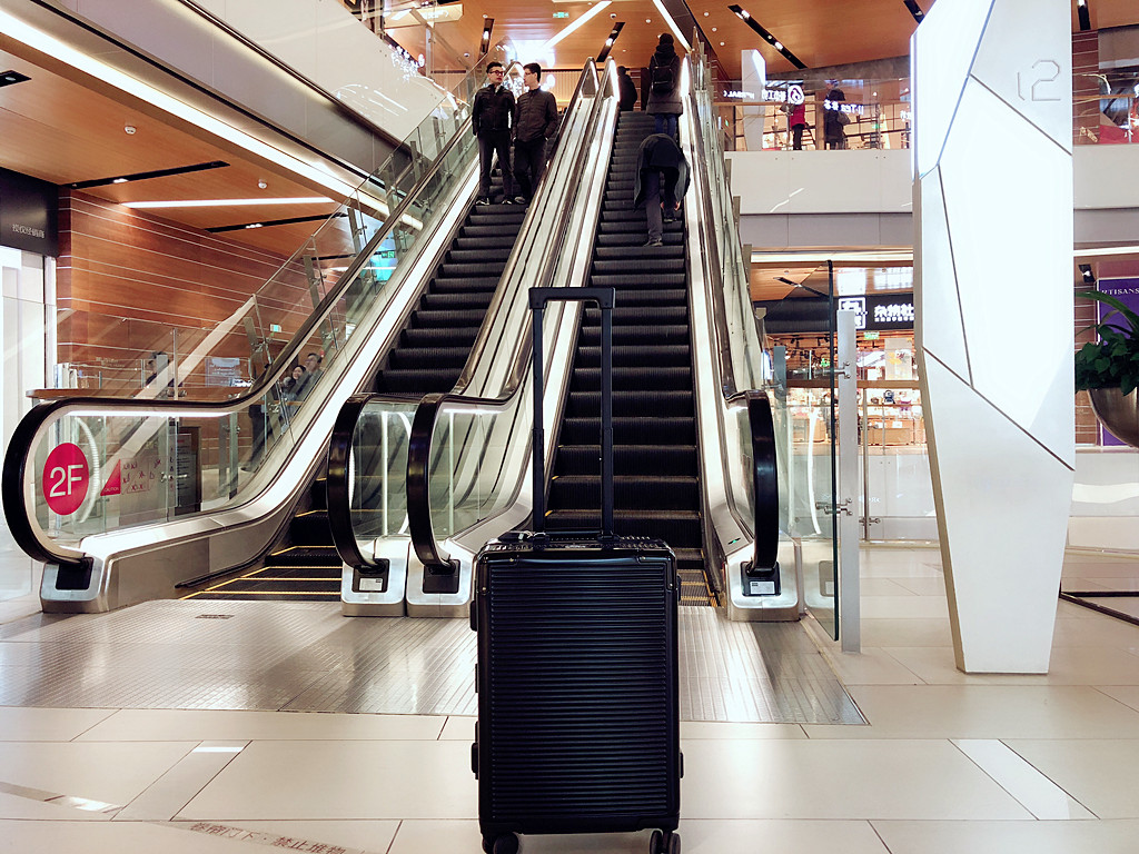 铝框登机箱推荐,荣耀登机箱