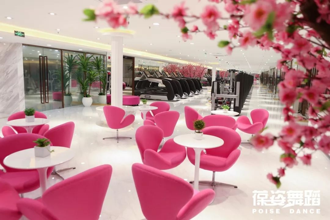 厦门分赛区复赛，导师们各出奇招抢人，黄子韬都搬出来了~