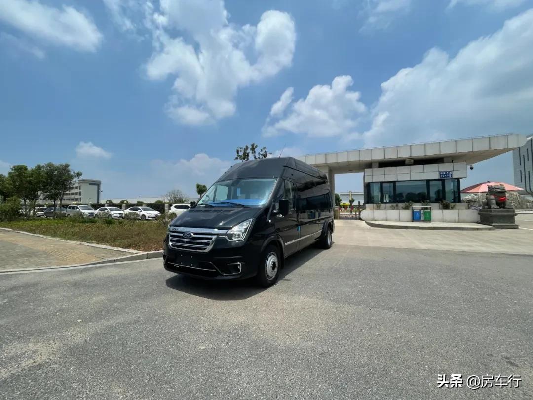 房车忽然电全没了,新能源洲际漫步者房车