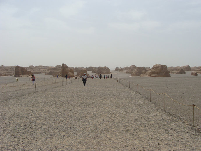 敦煌雅丹魔鬼城景观,大西北七彩丹霞地貌风景绝美震撼