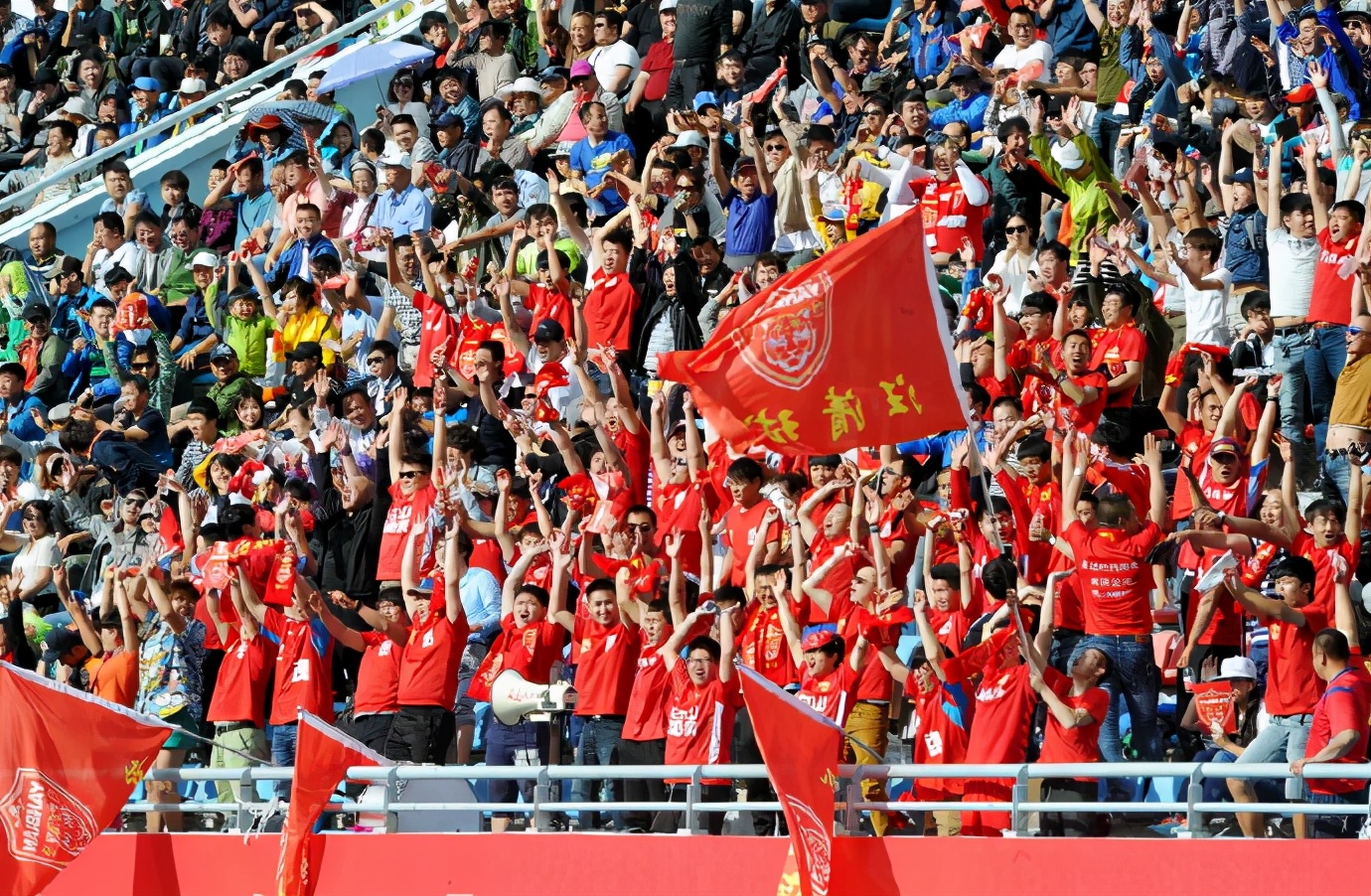 回顾延边队夺冠2015,延边队夺得中甲冠军